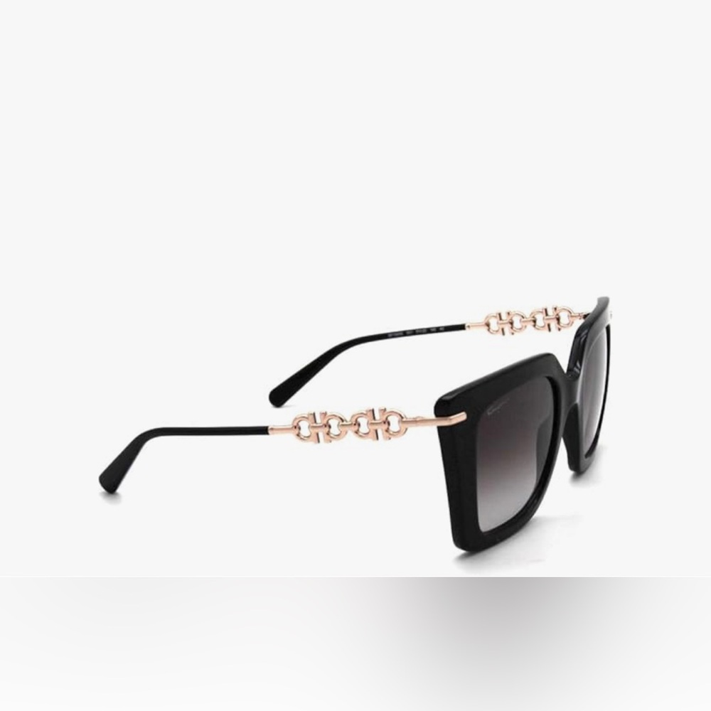 - NWOT Salvatore Ferragamo Gancini Chain Square Acetate & Metal Sunglasses